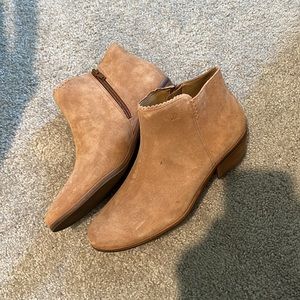 Jack Rogers tan suede booties- size 9 like brand new